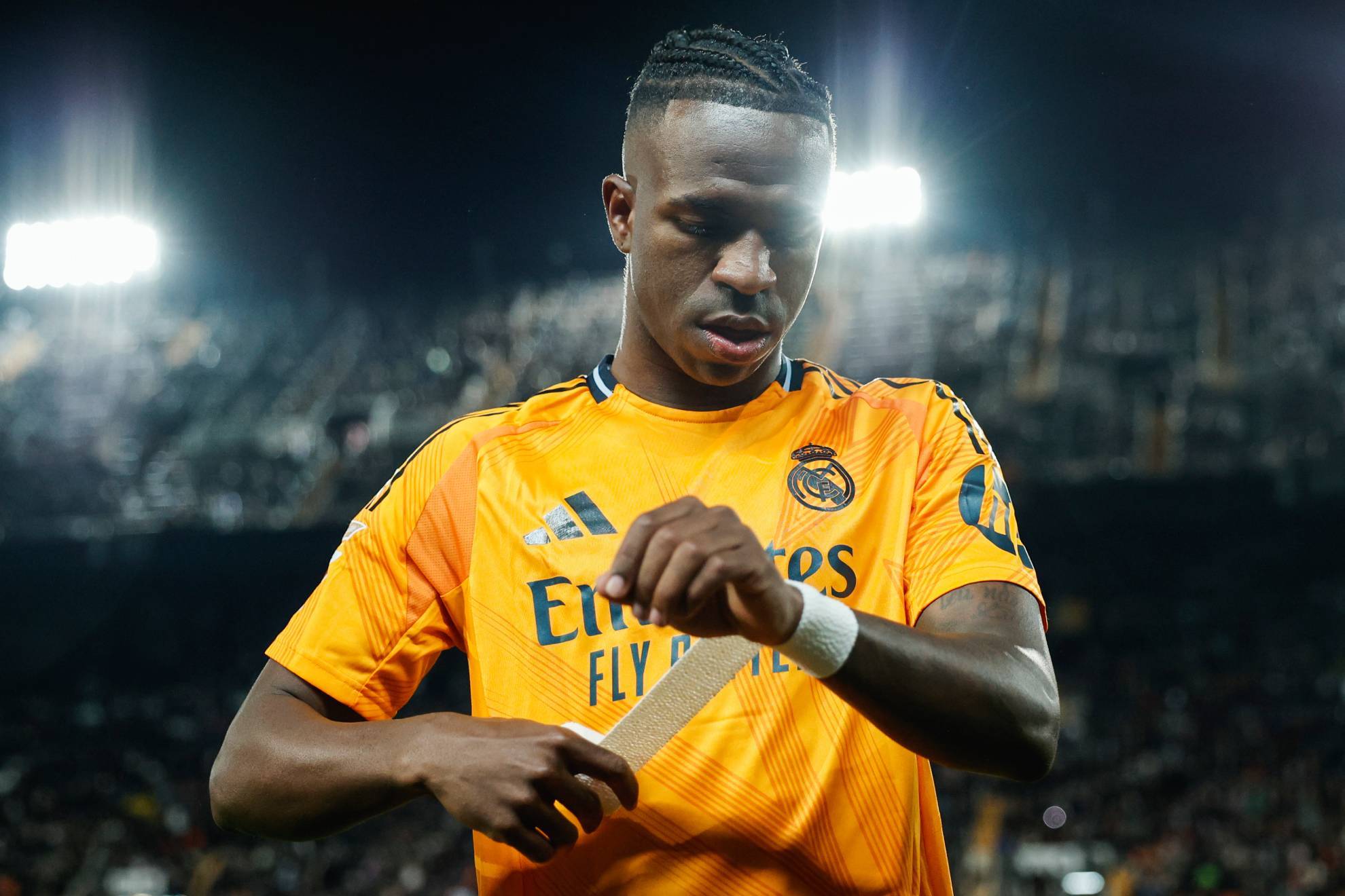 岁时也宣布 岁时也宣布