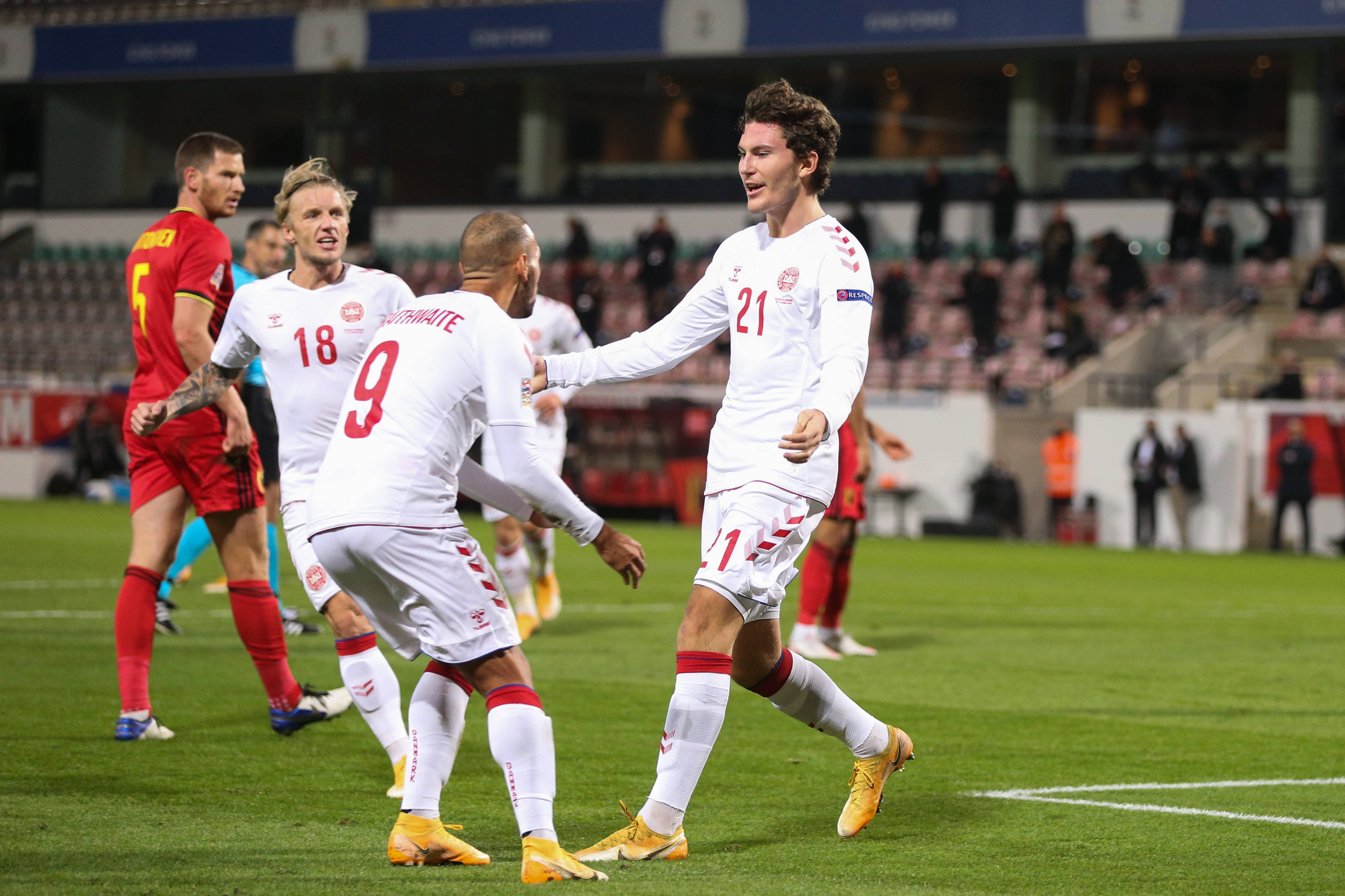 略而受到赞 略而受到赞